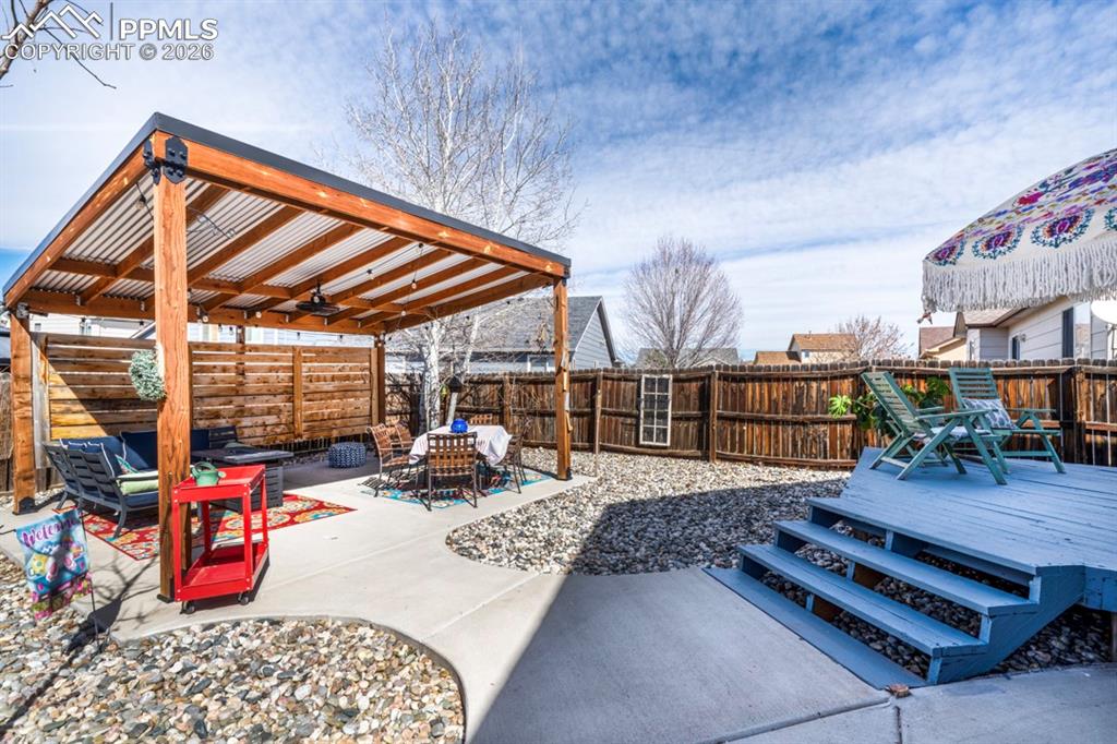 Image 37 of 37: Patio