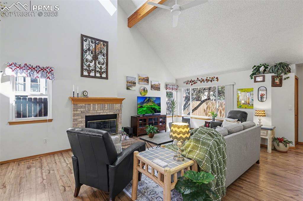 Image 13 of 39: Living Room