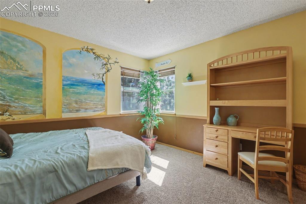 Image 29 of 39: Bedroom