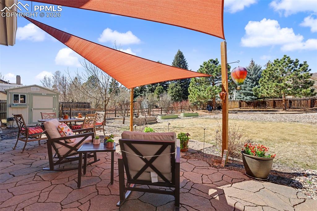 Image 32 of 39: Patio