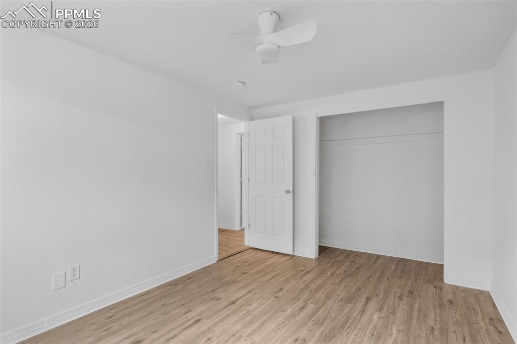 Image 13 of 19: Bedroom