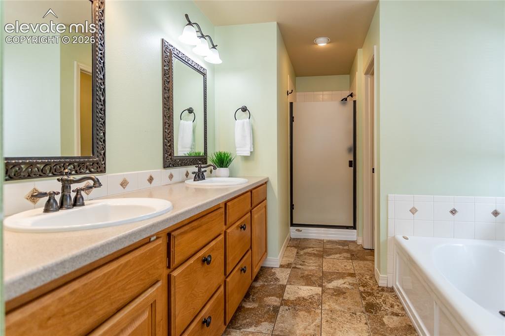 Image 19 of 48: Master Bathroom