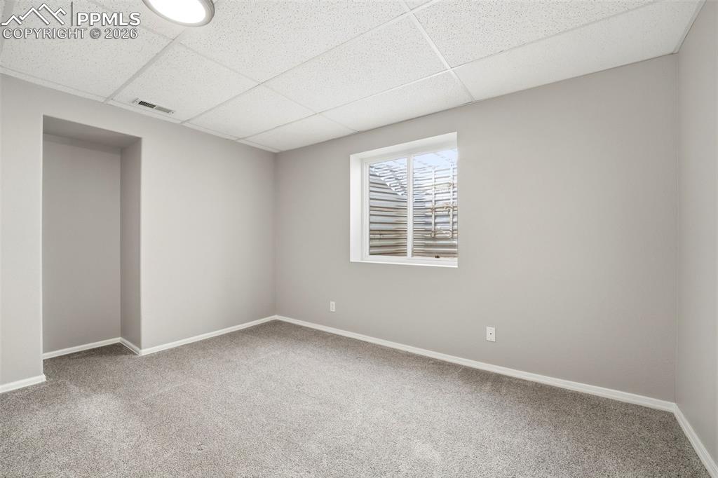 Image 39 of 49: Bedroom