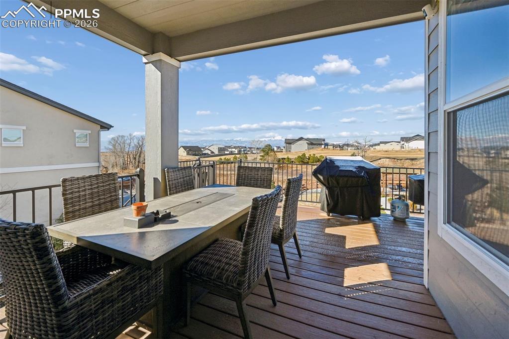 Image 11 of 47: Deck