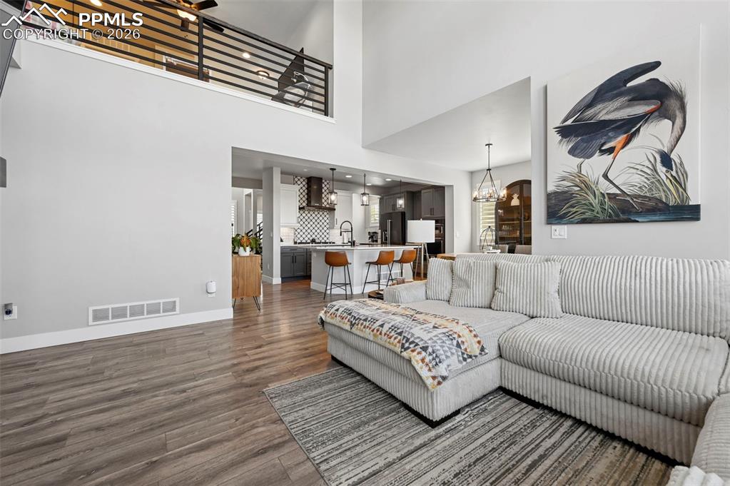 Image 15 of 47: Living Room