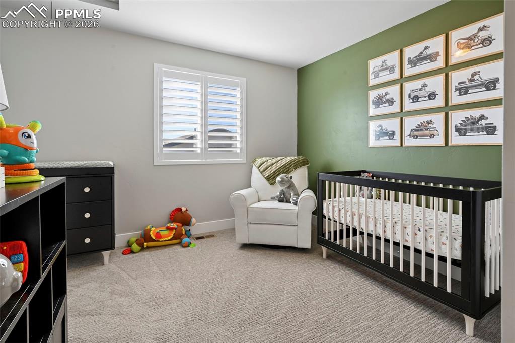 Image 25 of 47: Bedroom