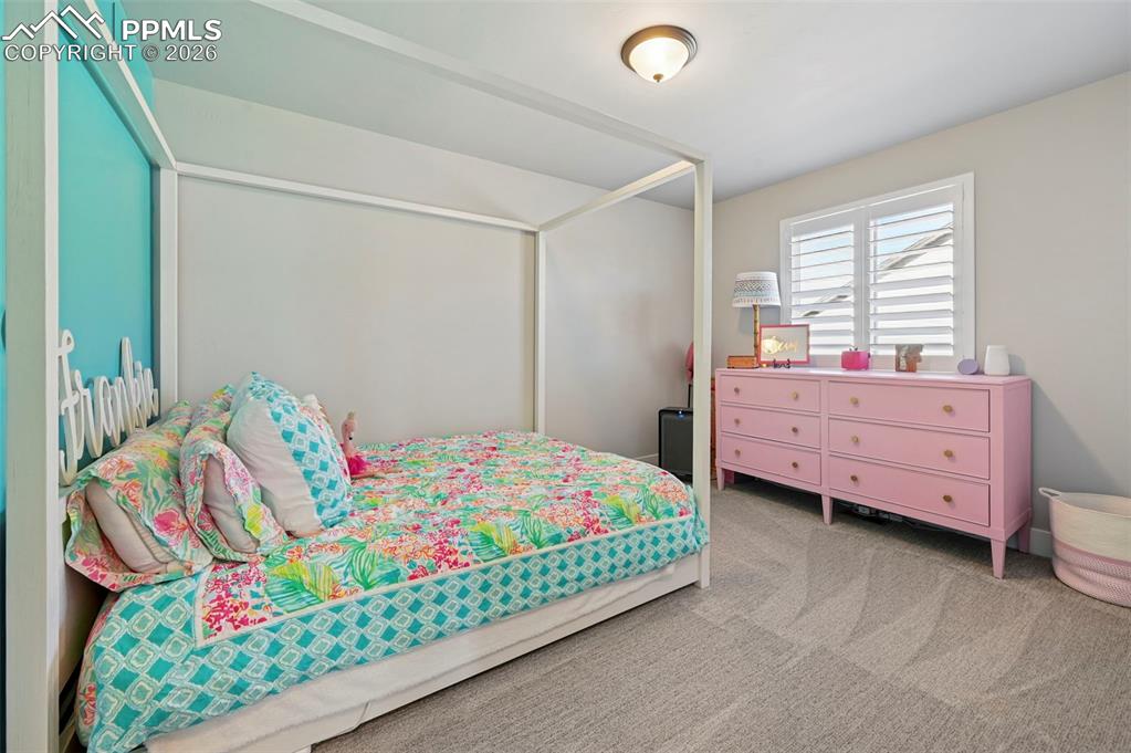 Image 28 of 47: Bedroom