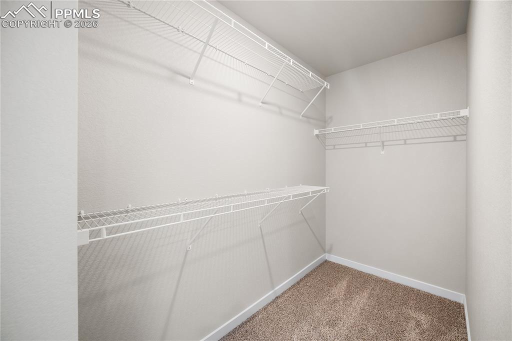 Image 30 of 37: Closet