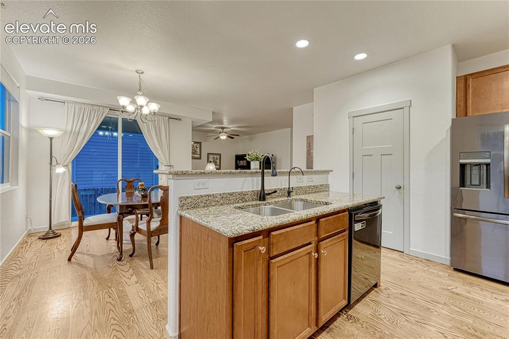 Image 4 of 38: Open concept