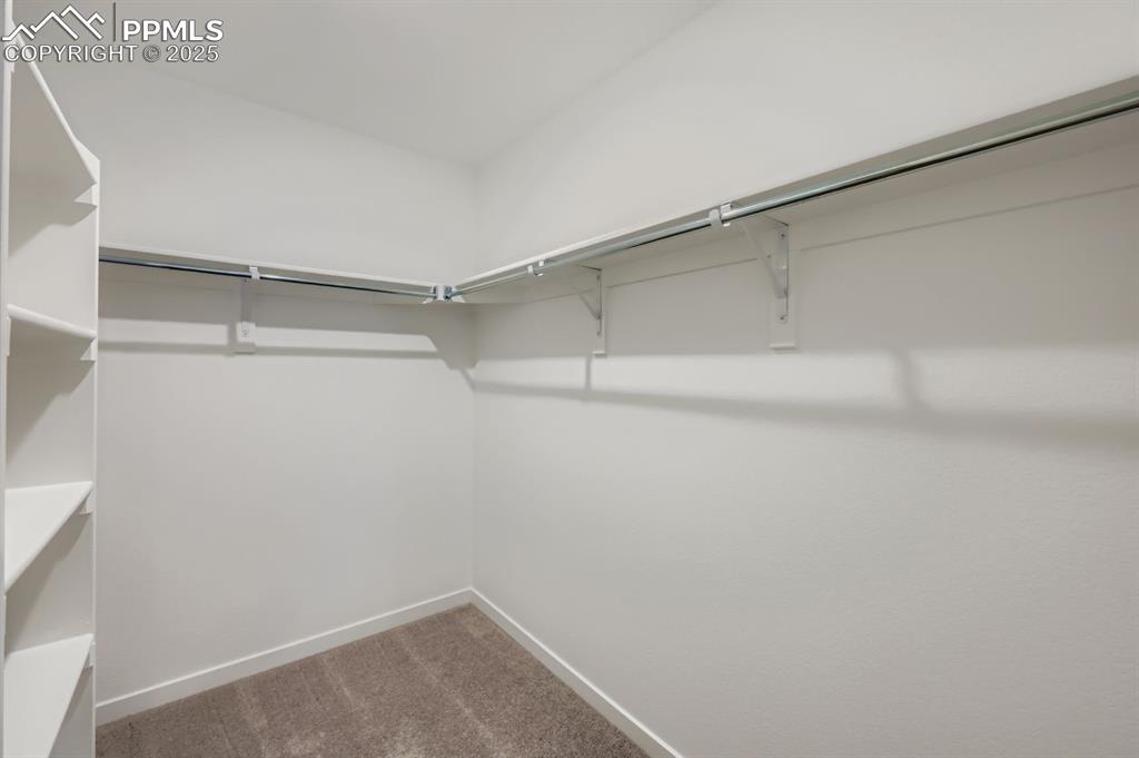 Image 8 of 13: Closet