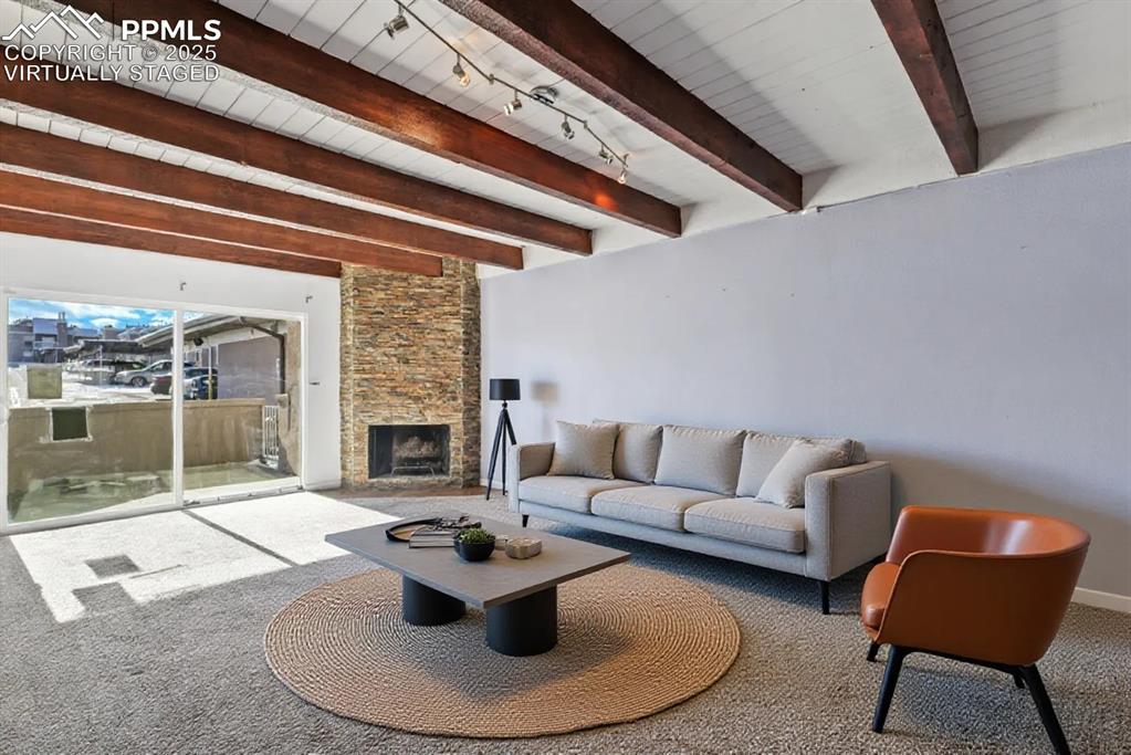 Image 4 of 19: virtually staged