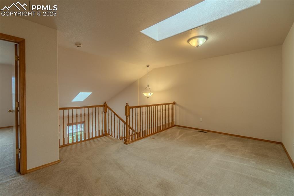Image 18 of 46: Bonus Room