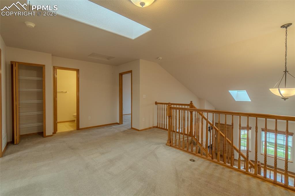 Image 19 of 46: Bonus Room