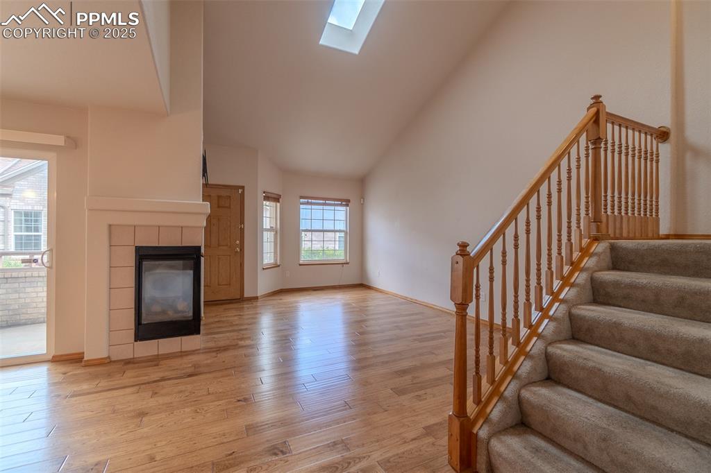 Image 7 of 46: Living Room