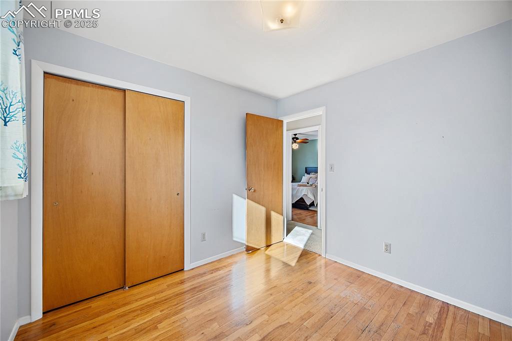 Image 16 of 48: Good size closet