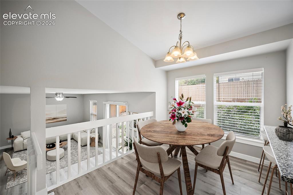 Image 6 of 36: Dining Area
