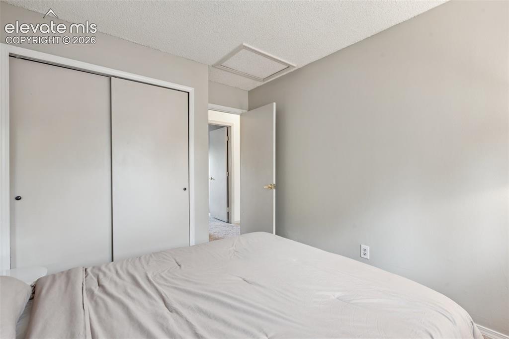 Image 18 of 37: Bedroom