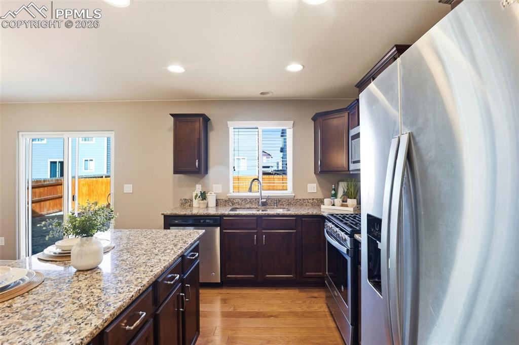 Image 10 of 38: Kitchen