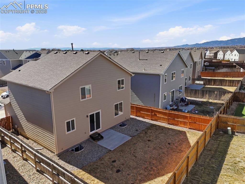 Image 35 of 38: Back of Structure