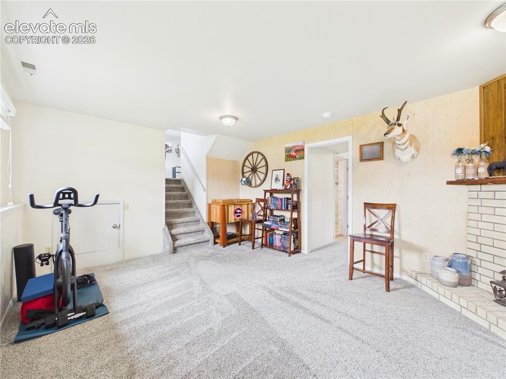 Image 18 of 41: Exercise Room