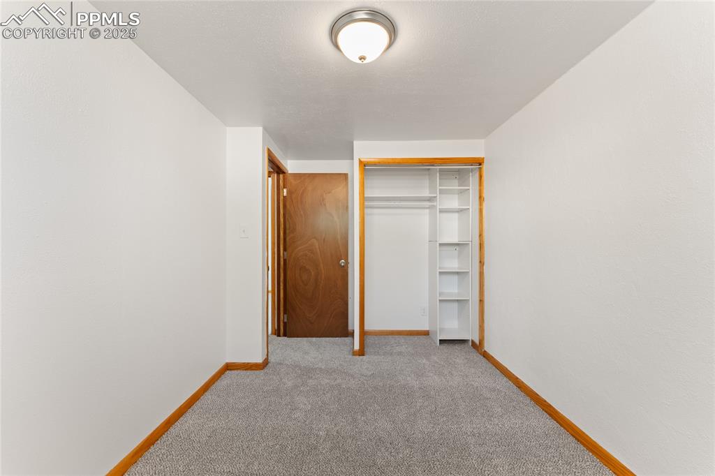 Image 21 of 35: Bedroom