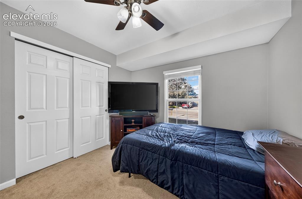 Image 22 of 43: Bedroom