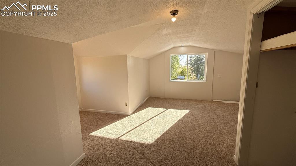 Image 24 of 50: Bonus Room