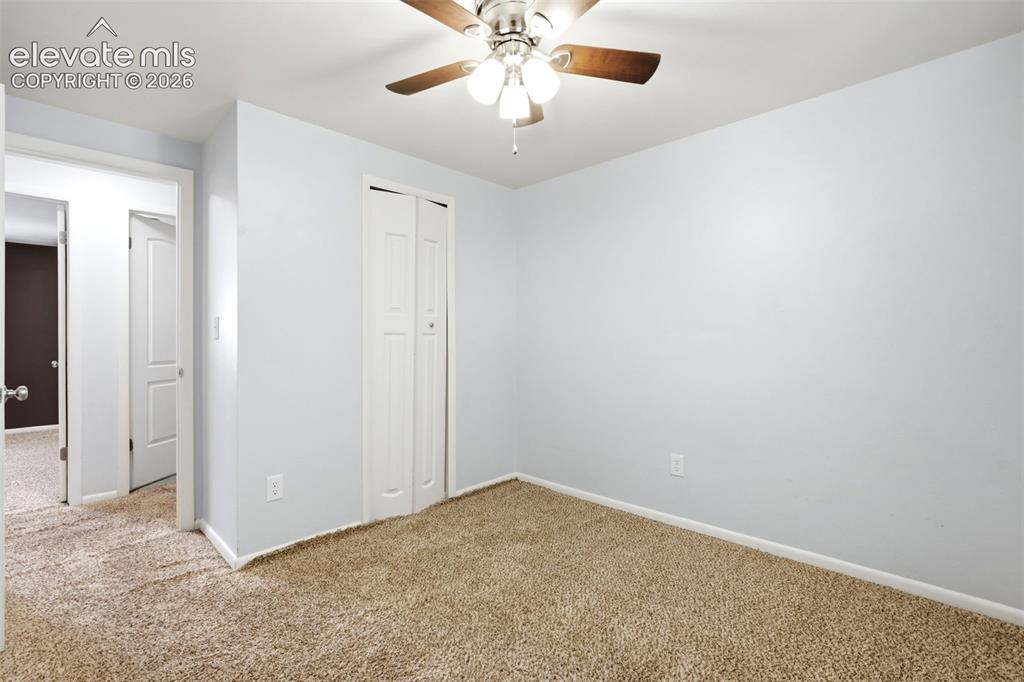 Image 16 of 38: Bedroom