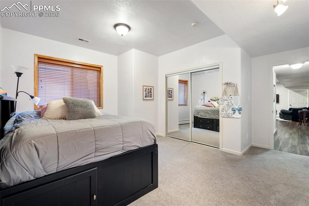 Image 24 of 50: Bedroom