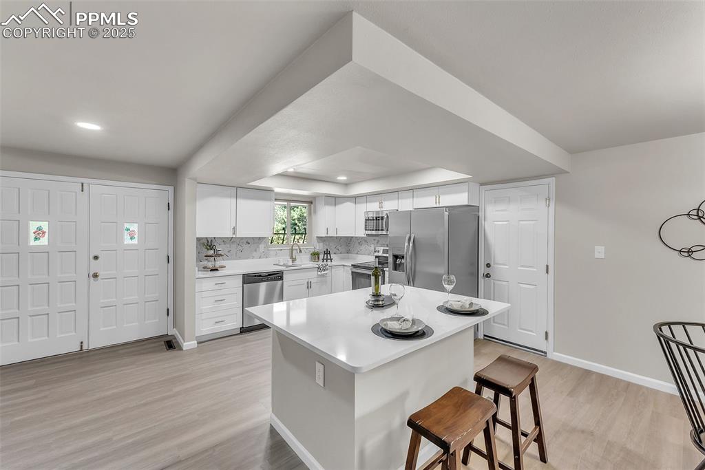 Image 12 of 50: Kitchen