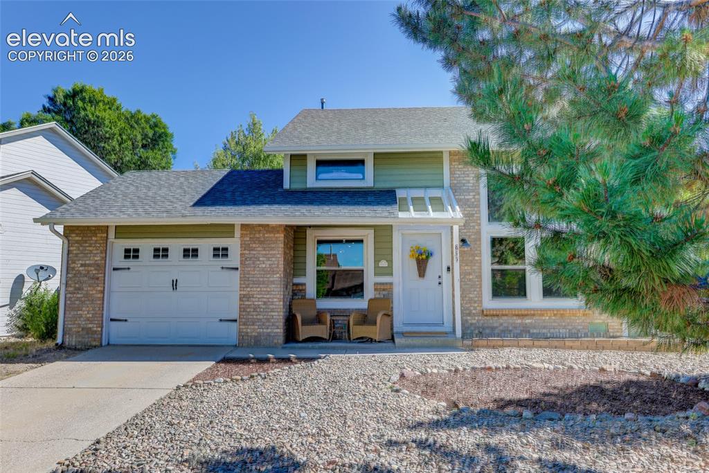 Image 1 of 20: Charming Trailridge home
