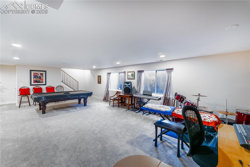 Image 31 of 36: Game Room