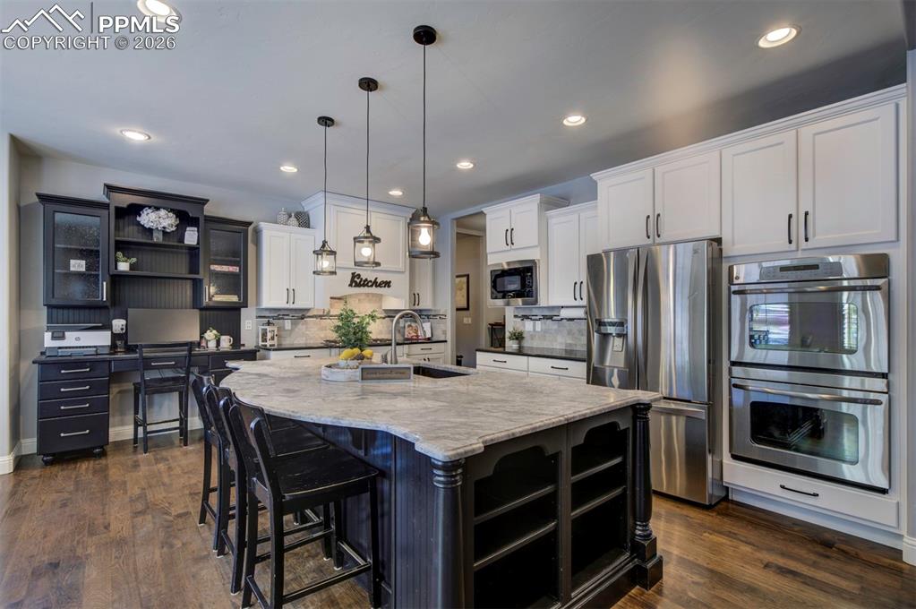 Image 3 of 47: New Supplement