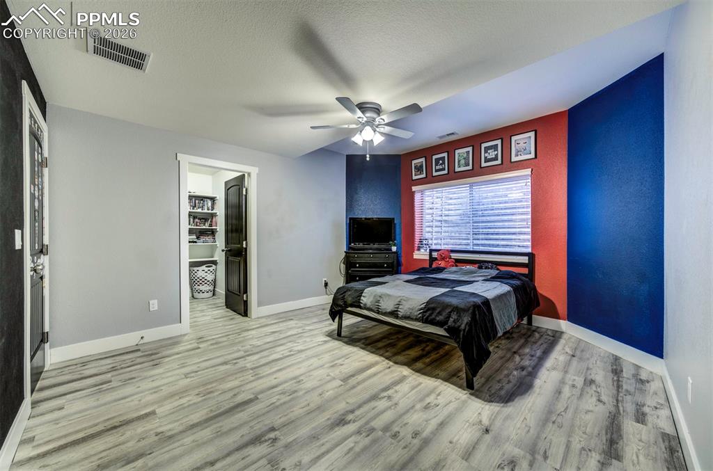 Image 30 of 47: Bathroom 3- Jack n Jill