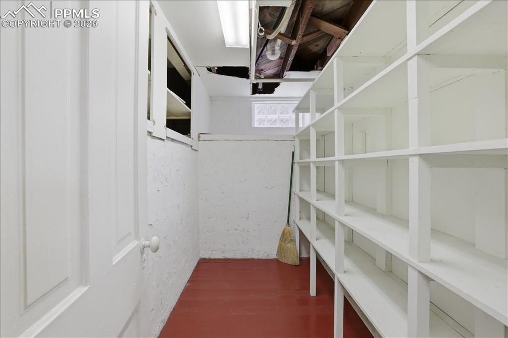 Image 31 of 42: Basement