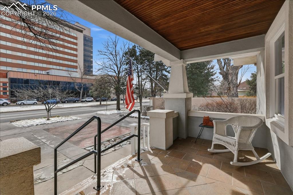 Image 6 of 42: Patio