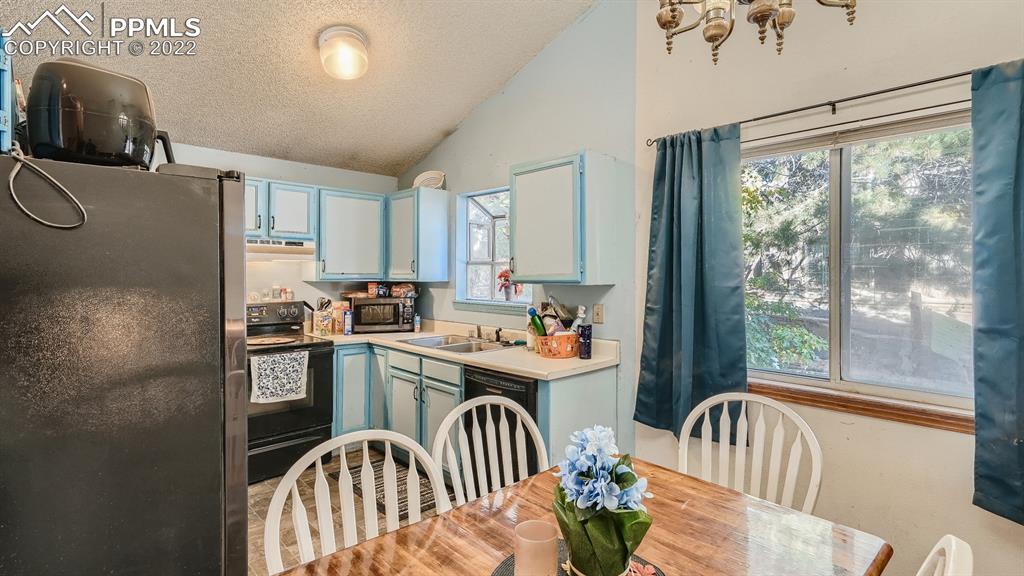 Listing 8094509, Image 6 of 20