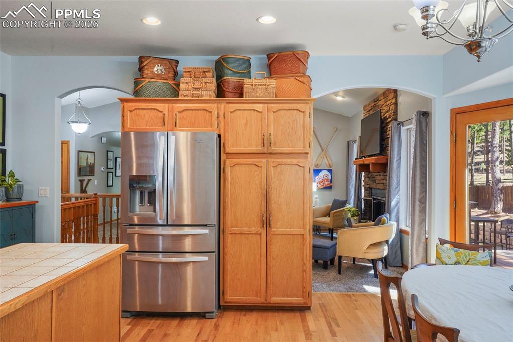 Image 12 of 46: Kitchen