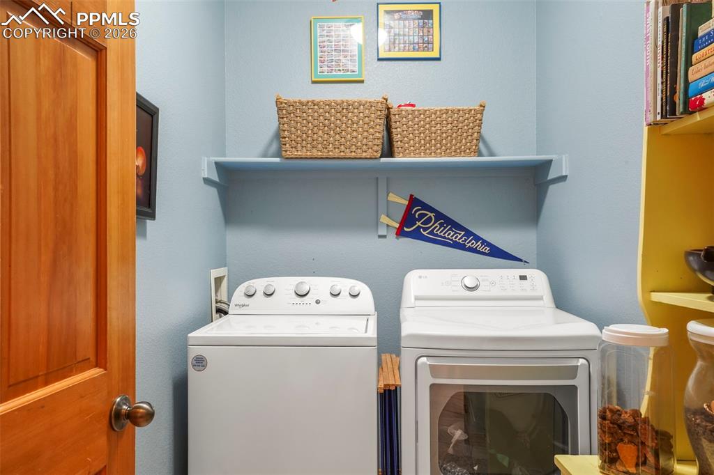 Image 16 of 46: Laundry