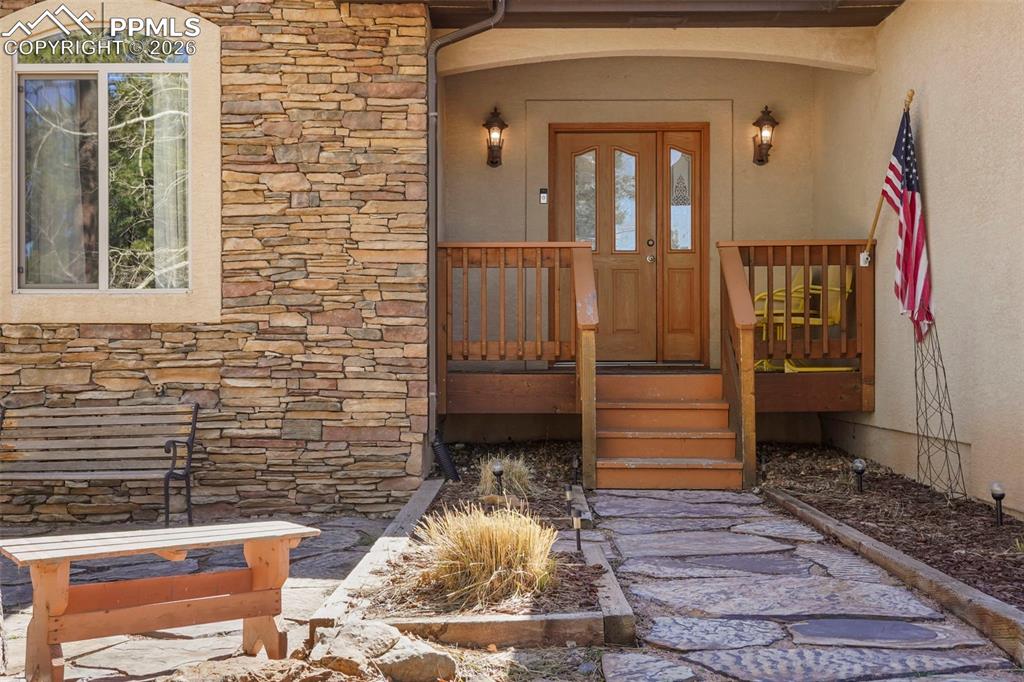 Image 3 of 46: Entry