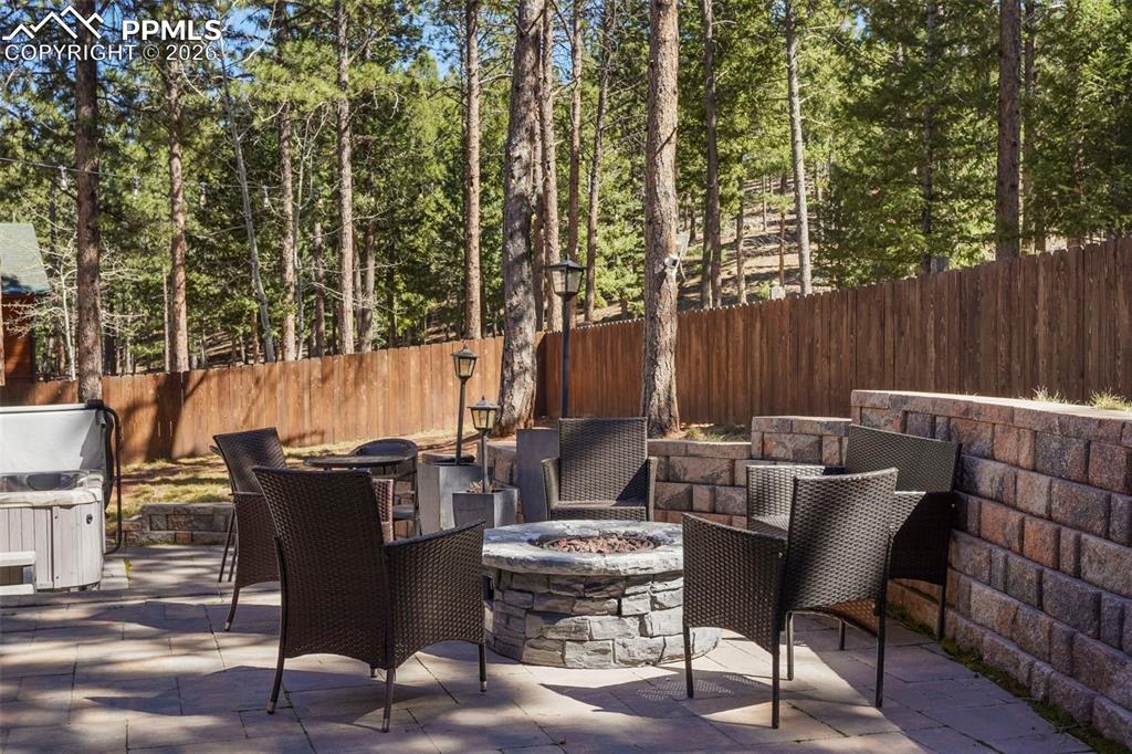 Image 32 of 46: Patio