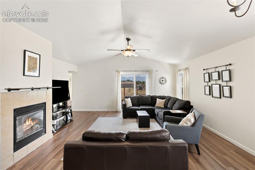 Image 9 of 34: Living Room