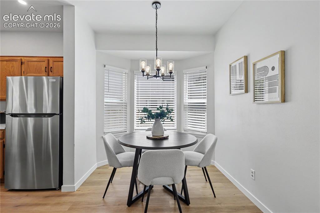 Image 13 of 37: Dining Area