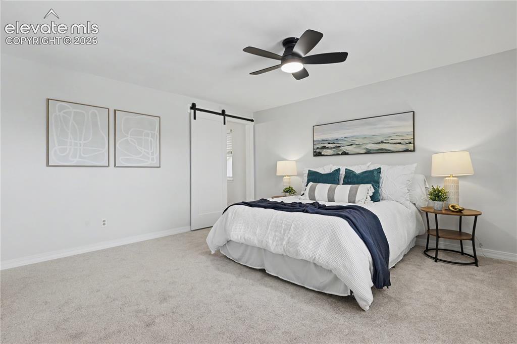 Image 16 of 37: Bedroom