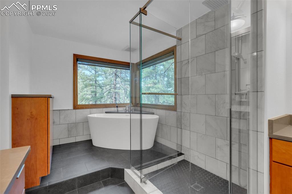 Image 29 of 48: Master Bathroom