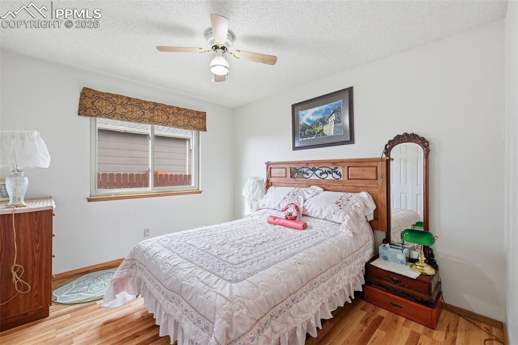 Image 19 of 39: Bedroom