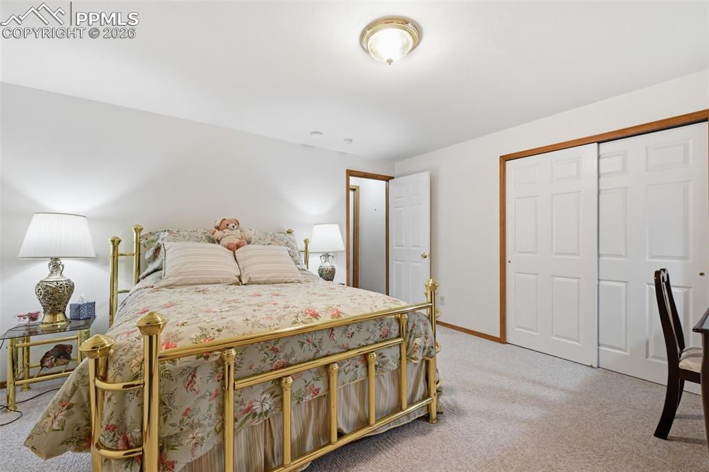 Image 24 of 39: Bedroom