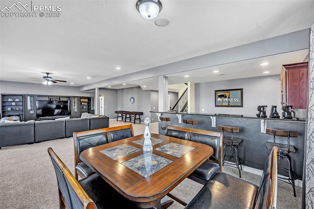 Image 20 of 41: Dining Area