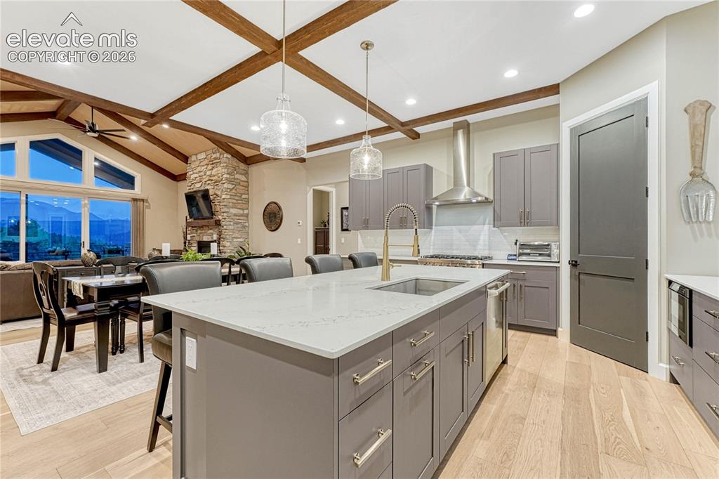 Image 12 of 48: Kitchen