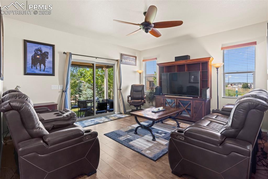 Image 9 of 21: Living Room